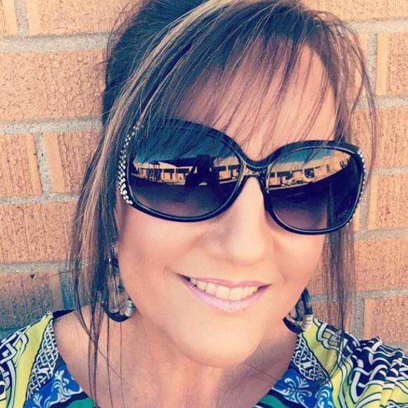 Poshmark profile picture for @shooter